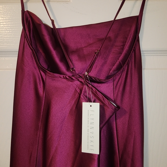 NWT Lynn Midi in Ruby Gem - Picture 10 of 10